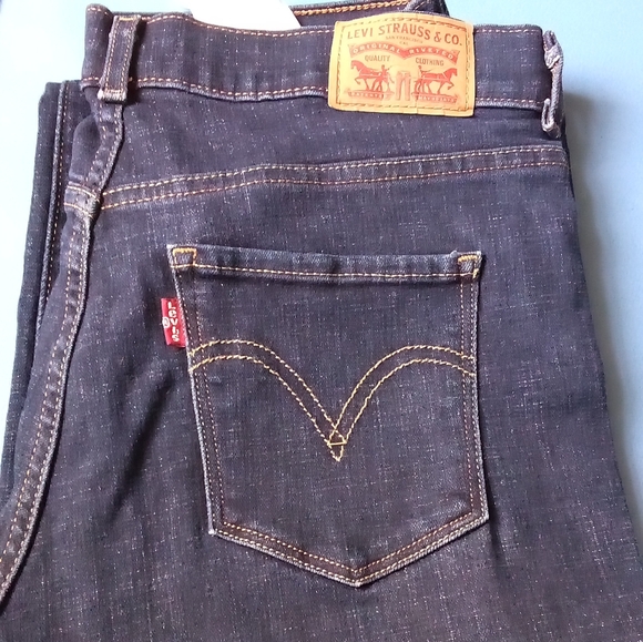 Levi's classic boot cut size 6 - Picture 2 of 5